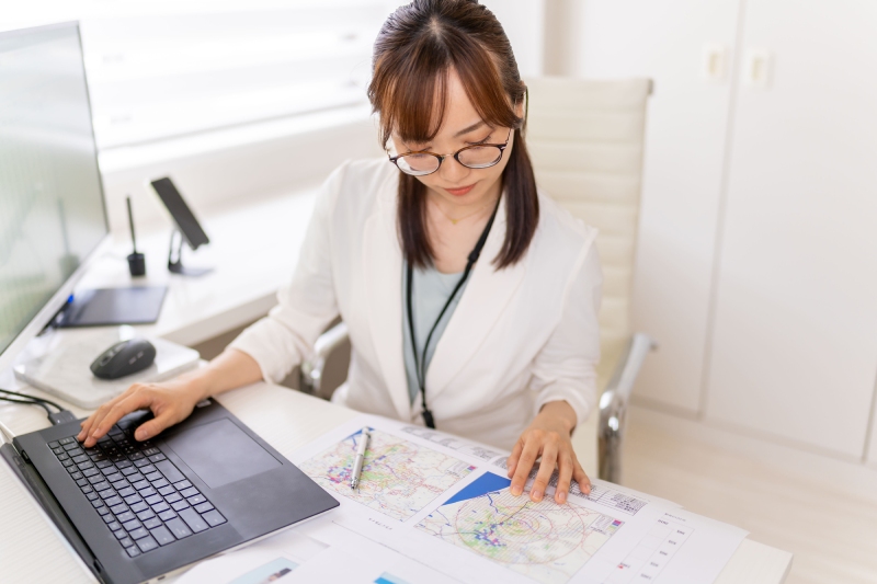 設備購入の費用を計算している画像